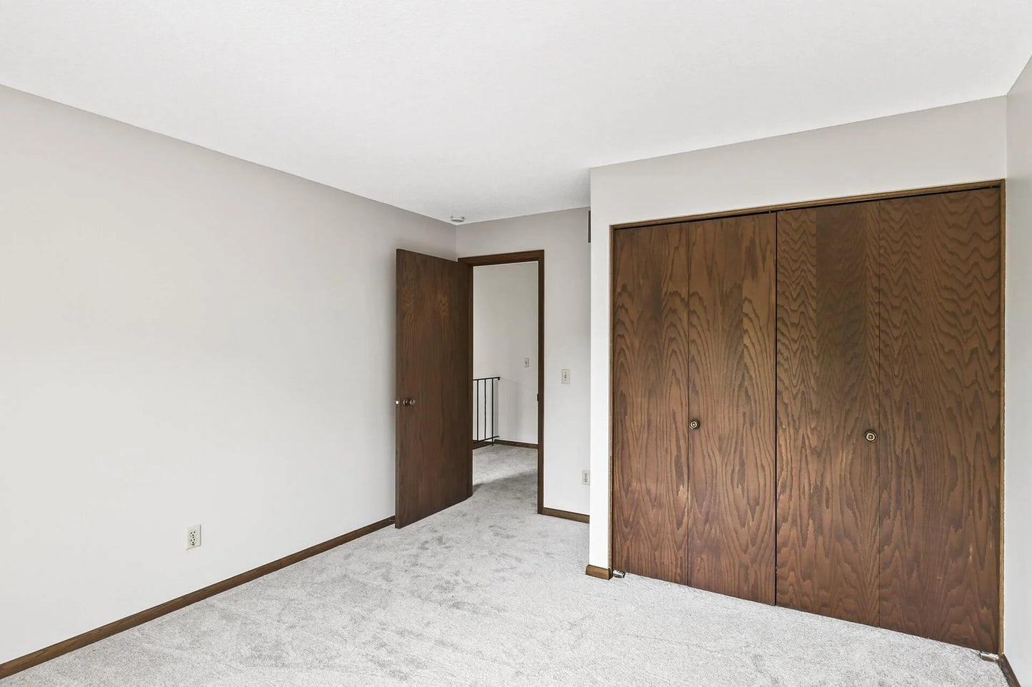 10306 Berkshire Road, Bloomington, MN 55437