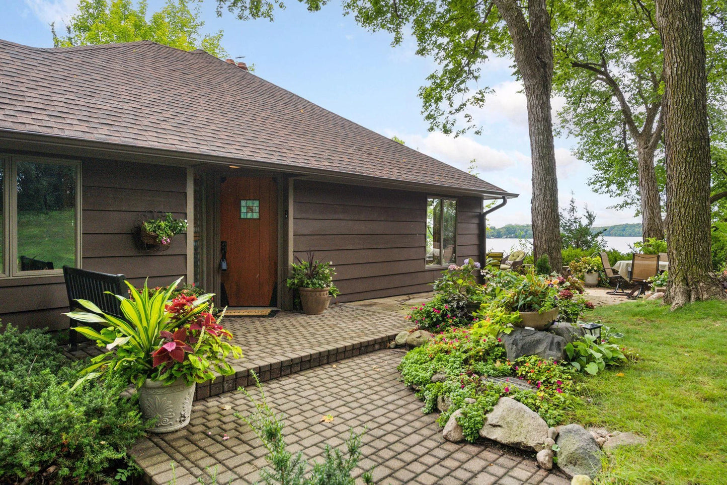 5375 Cedar Point Road, Minnetrista, MN 55364