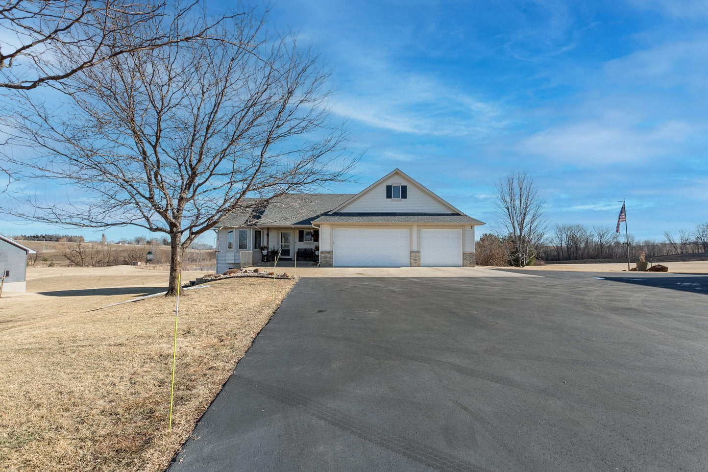 26141 Jonquil Avenue, New Market Twp, MN 55020