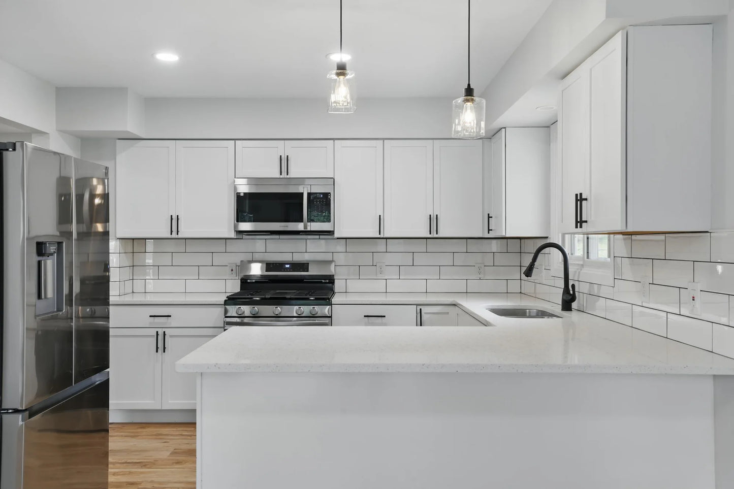 200 Sterling Street, Maplewood, MN 55119