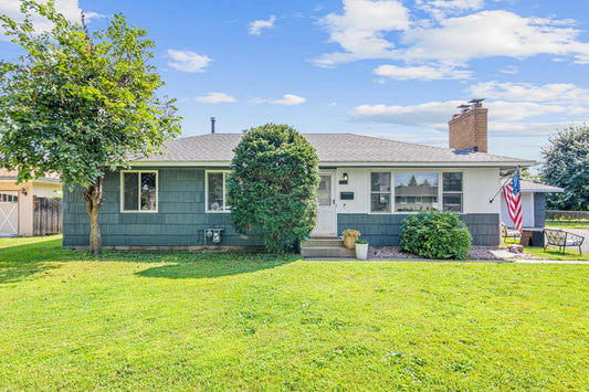 10249 Clinton Avenue, Bloomington, MN 55420