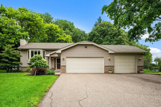 2520 Florida Avenue, Golden Valley, MN 55427