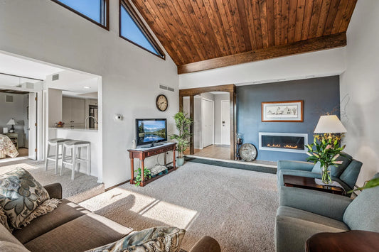 6075 Lincoln Drive, Edina, MN 55436