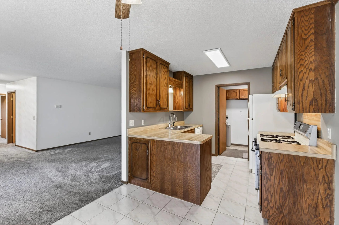 5281 149th Street, Apple Valley, MN 55124