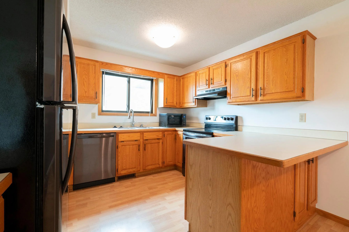 5425 Orleans Lane, Plymouth, MN 55442