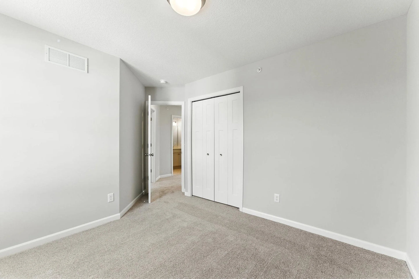 10373 Birchwood Circle, Victoria, MN 55318