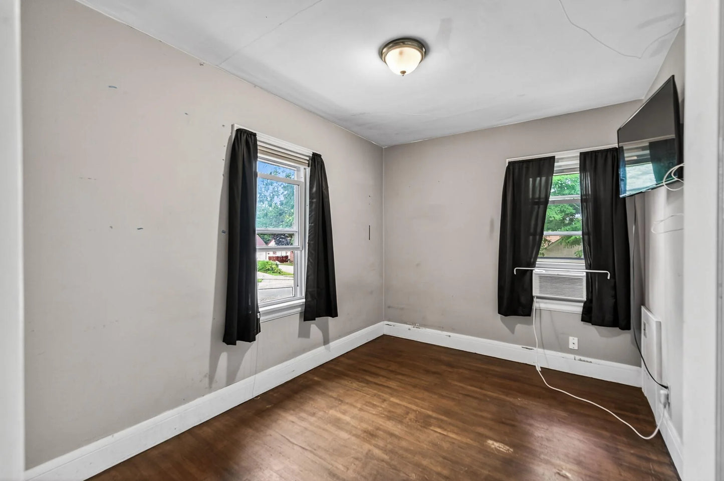 48 Jessamine Avenue, Saint Paul, MN 55117