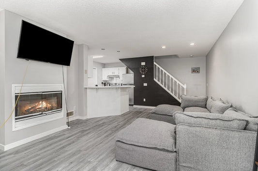 5955 Wedgewood Lane, Plymouth, MN 55446