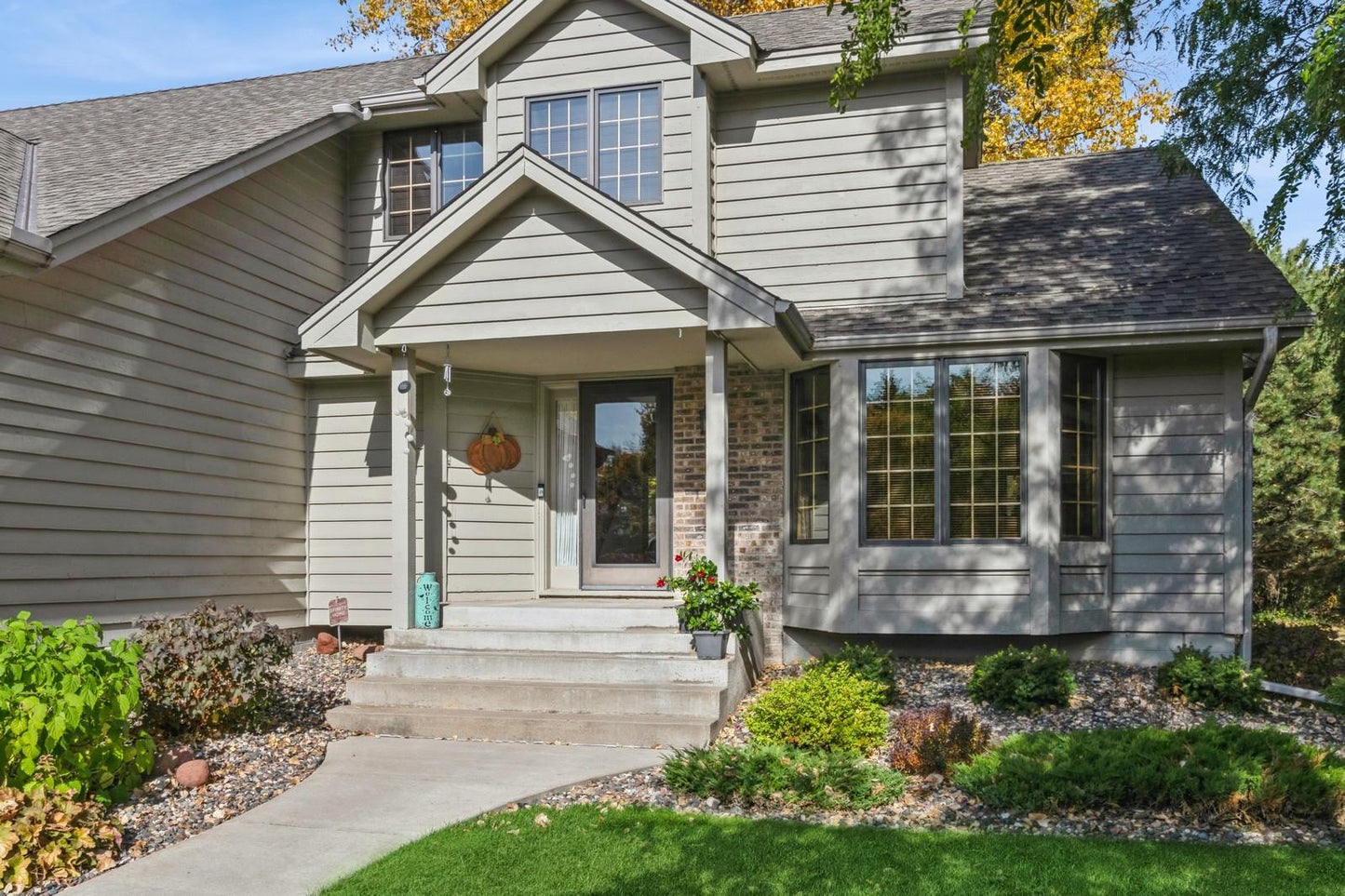 8967 Ashley Terrace, Brooklyn Park, MN 55443