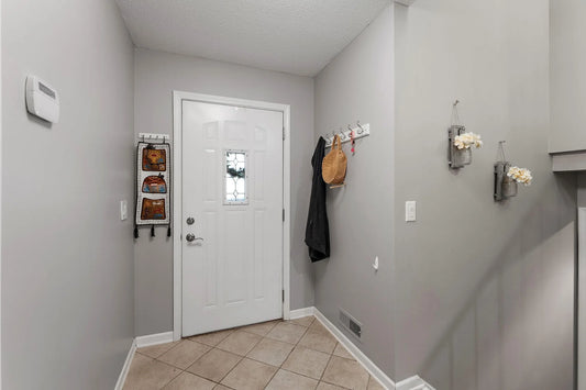 10340 Wyoming Avenue, Bloomington, MN 55438