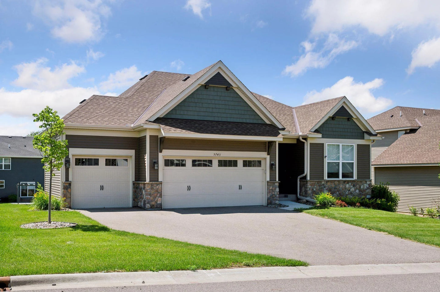 5743 Meridian Way, Prior Lake, MN 55372