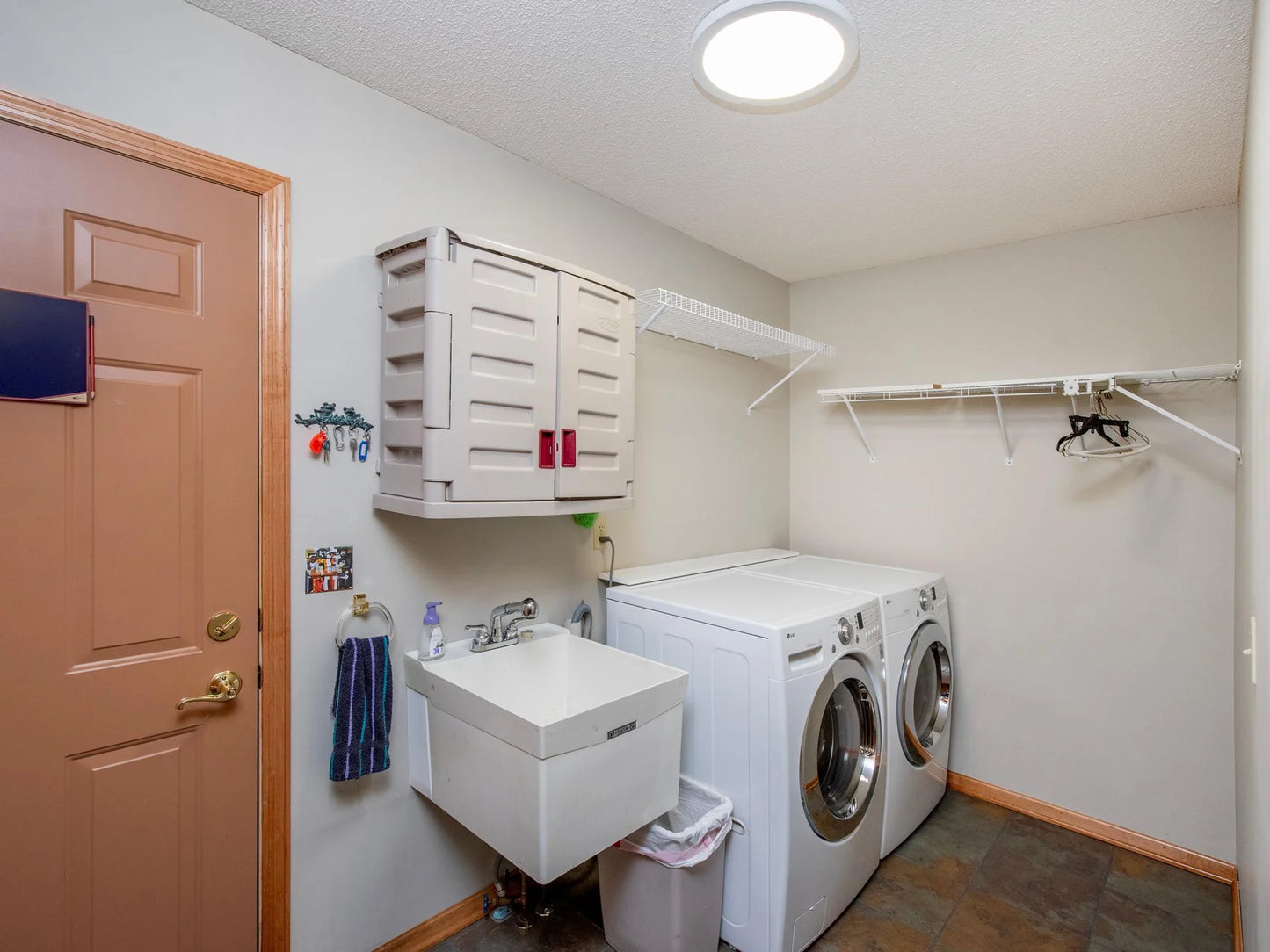 1407 Midway Parkway, Saint Paul, MN 55108