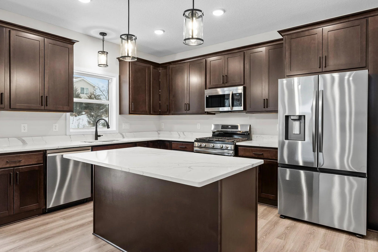 1700 Misty Circle, Buffalo, MN 55313
