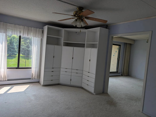 2485 Londin Lane, Maplewood, MN 55119