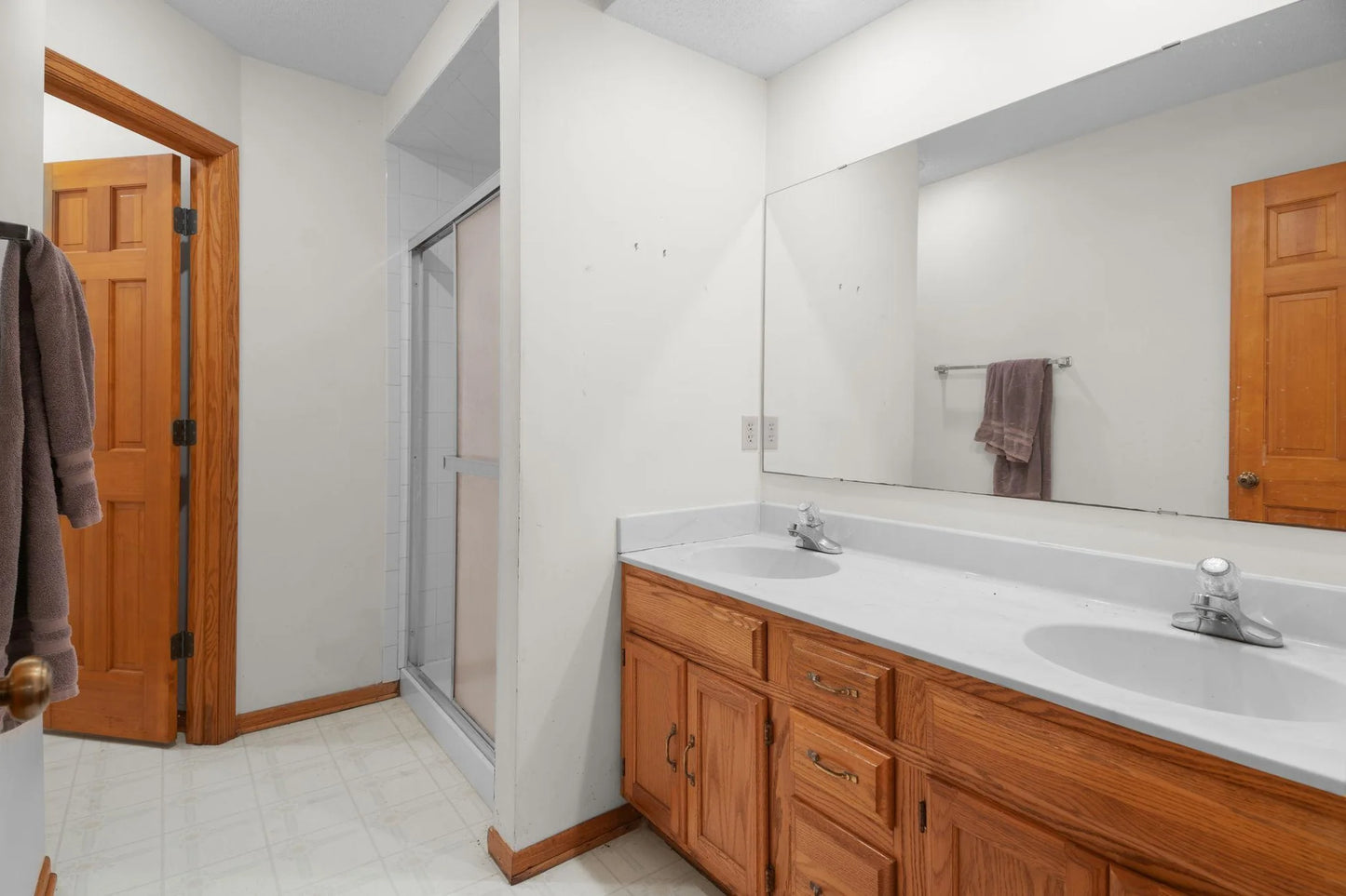 4512 Williston Road, Minnetonka, MN 55345