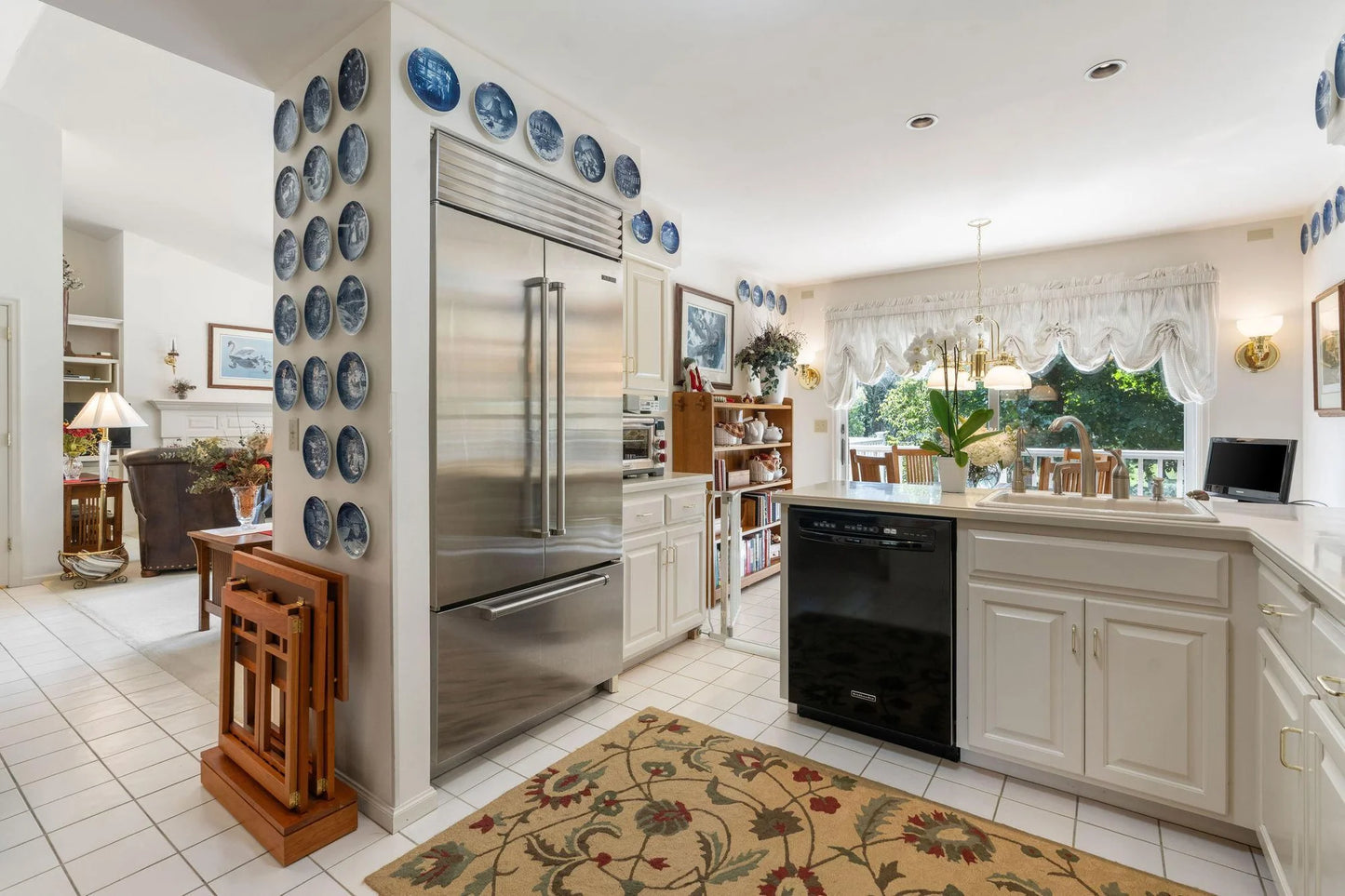 481 Peavey Lane, Wayzata, MN 55391