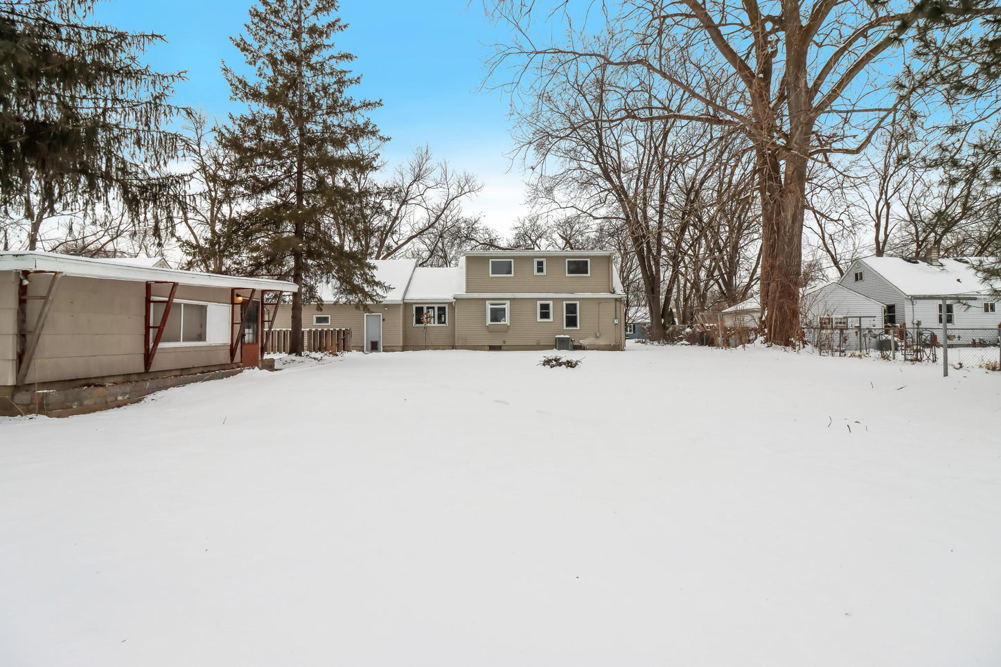 10895 Thrush Street, Coon Rapids, MN 55433