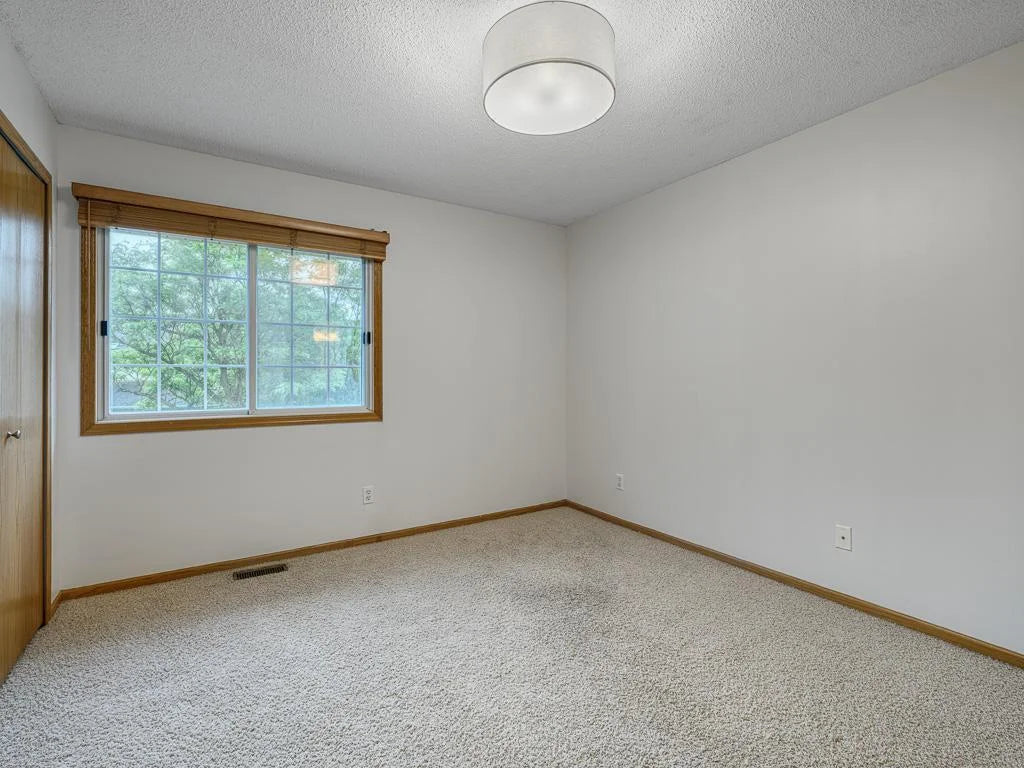 8432 Cortland Road, Eden Prairie, MN 55344