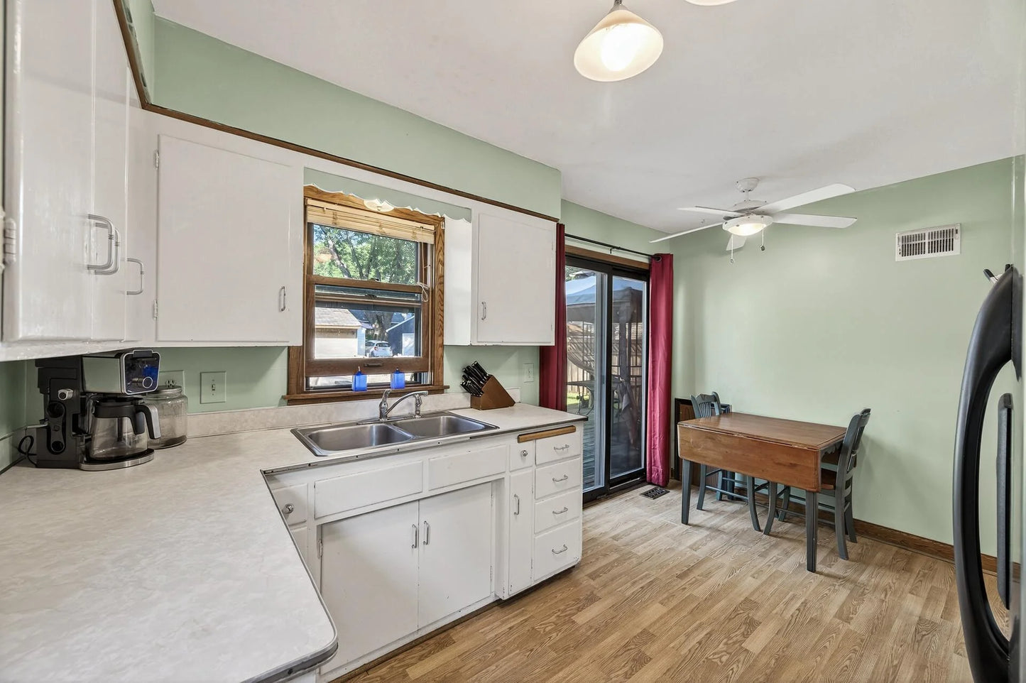 5748 25th Avenue, Minneapolis, MN 55417