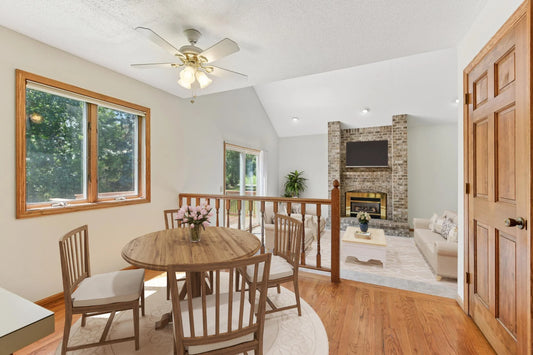 439 Ridge Lane, Chaska, MN 55318