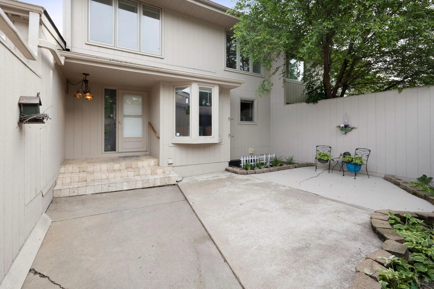 16410 15th Avenue, Plymouth, MN 55447
