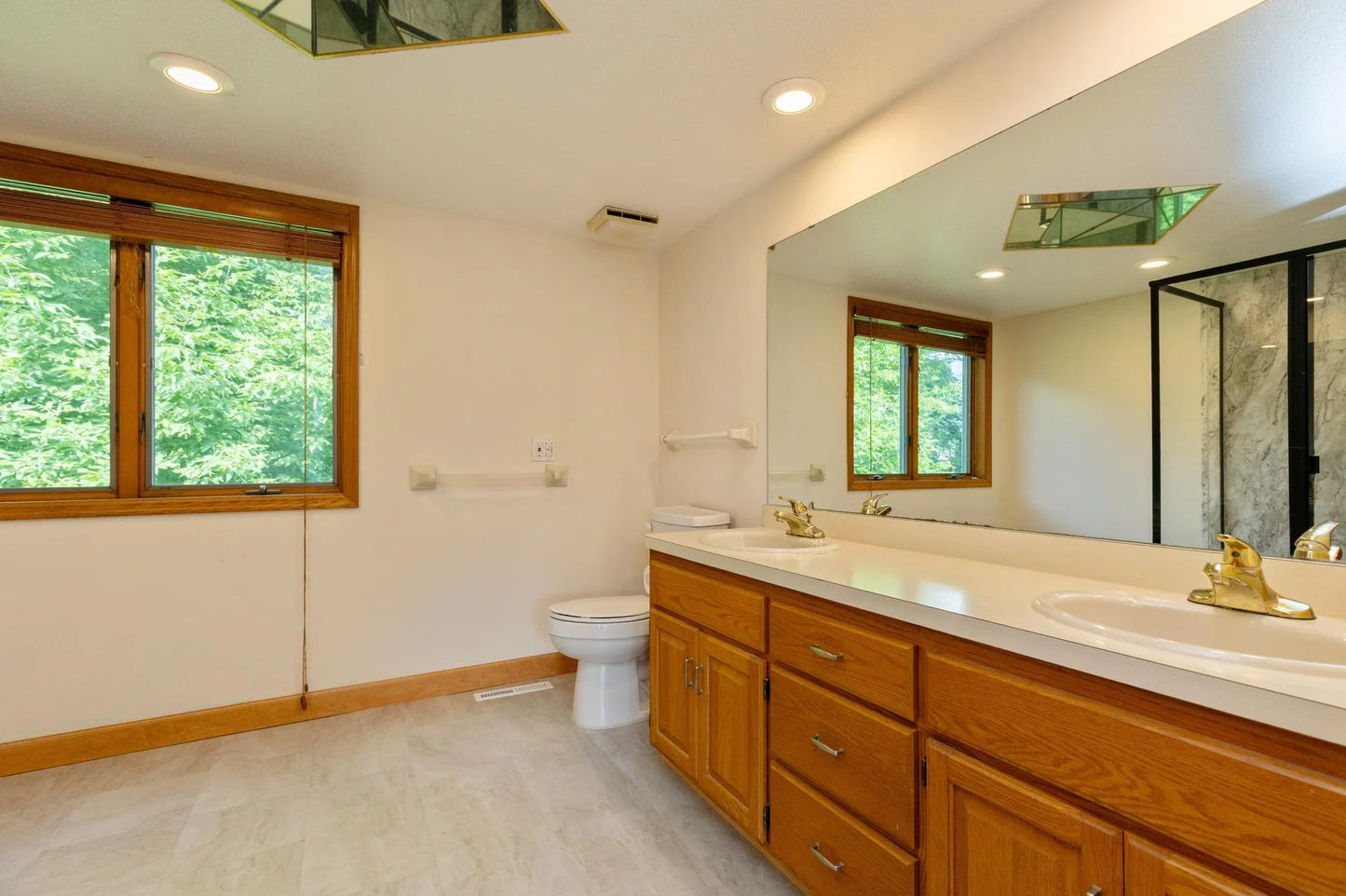 14500 Raleigh Avenue, Savage, MN 55378