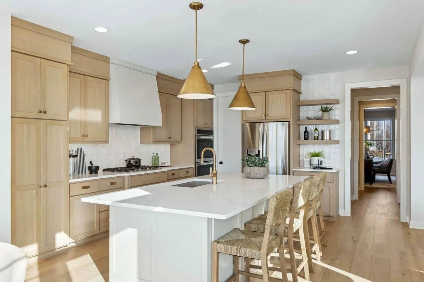 6552 Timber Arch Drive, Chaska, MN 55318
