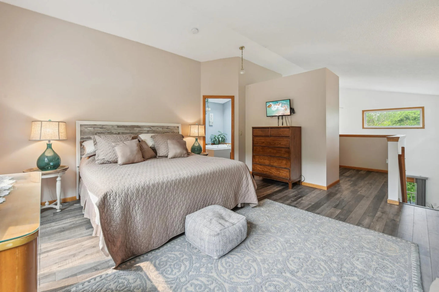 4731 Walden Drive, Eagan, MN 55122