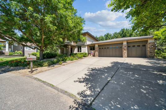 4908 Pinecroft Avenue, Stillwater, MN 55082