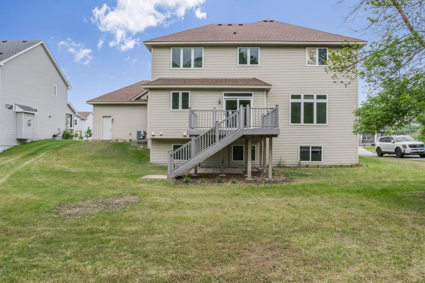 10543 Noble Circle, Brooklyn Park, MN 55443