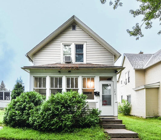 792 Cook Avenue, Saint Paul, MN 55106