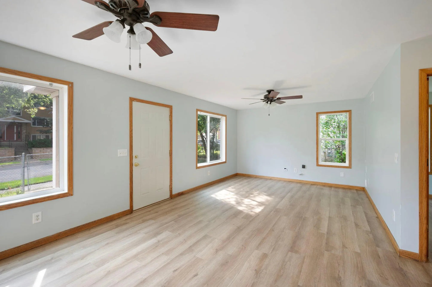 3219 Lyndale Avenue, Minneapolis, MN 55412