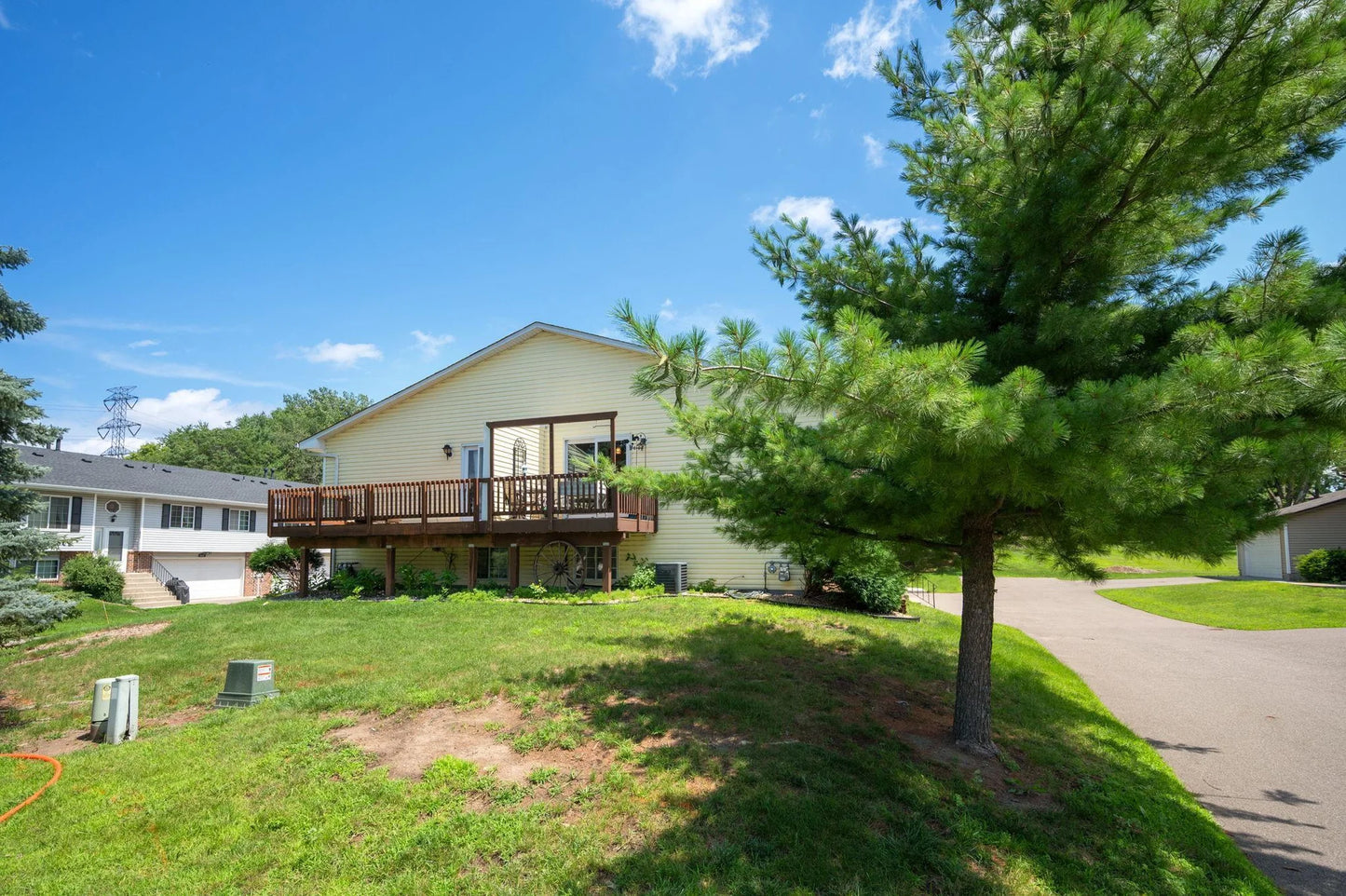 4411 Clover Lane, Eagan, MN 55122