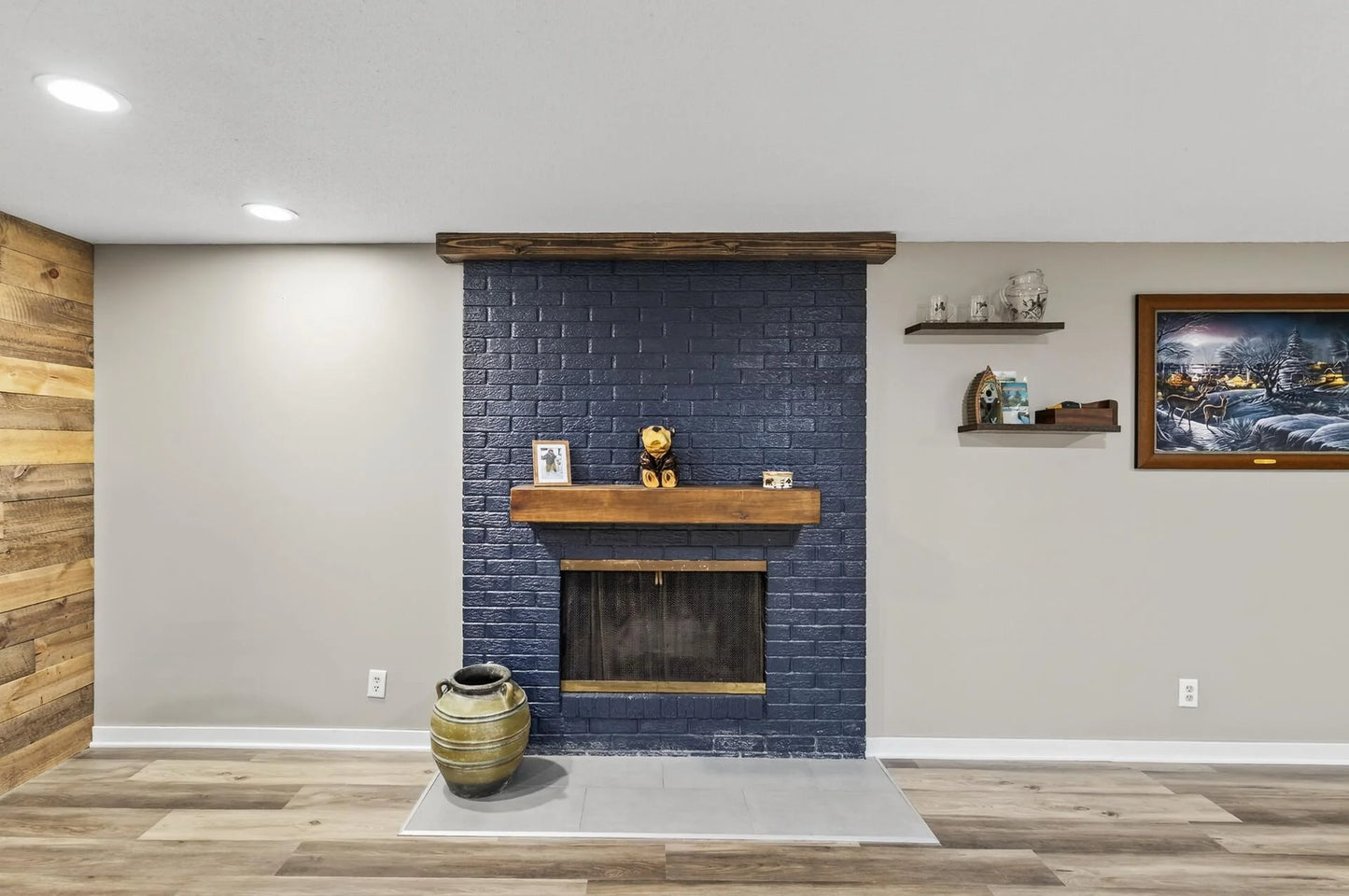 44 Walden Street, Burnsville, MN 55337