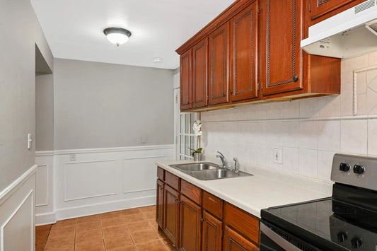 2507 Lyndale Avenue, Minneapolis, MN 55405