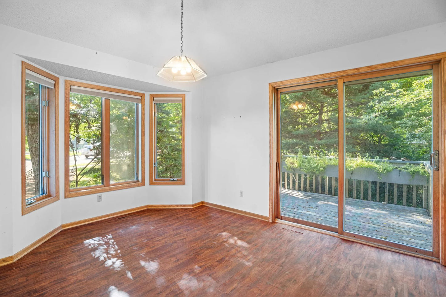 4512 Williston Road, Minnetonka, MN 55345