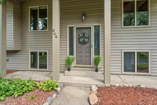 504 135th Street, Burnsville, MN 55337
