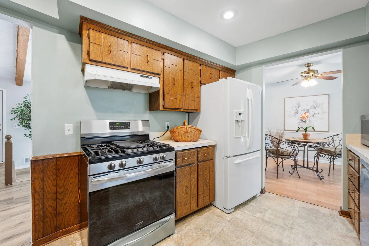 5237 Sunnyside Road, Mounds View, MN 55112