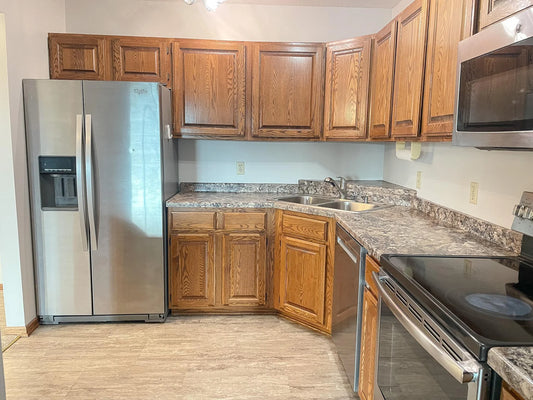 111 Imperial Drive, West Saint Paul, MN 55118