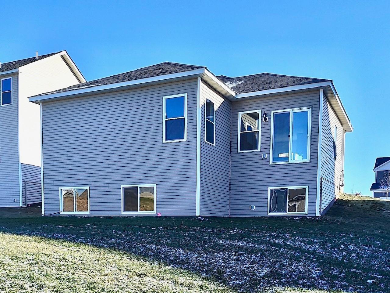 10145 Twin Lakes Parkway, Elk River, MN 55330