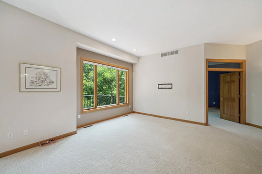 4354 Priorwood Street, Prior Lake, MN 55372