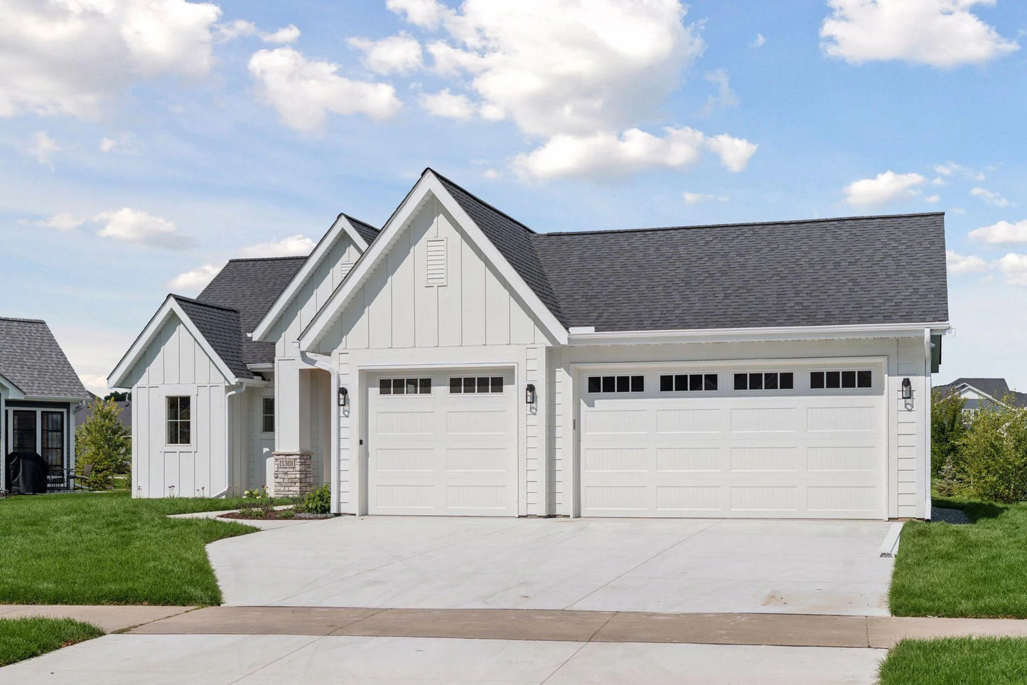 11301 Latrobe Lane, Lake Elmo, MN 55042