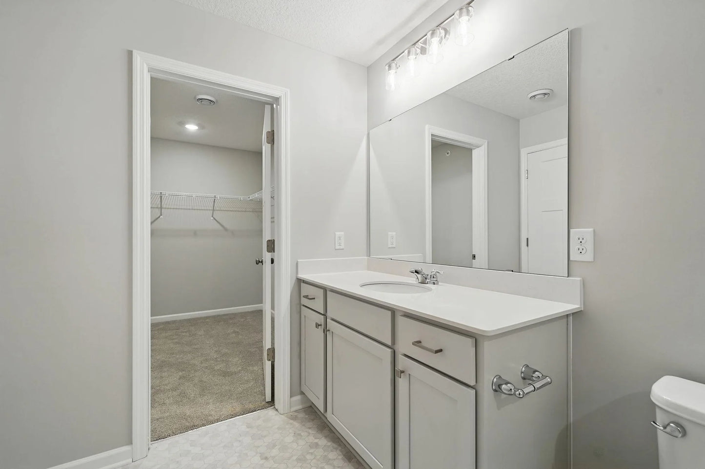 4776 Junegrass Lane, Minnetrista, MN 55331