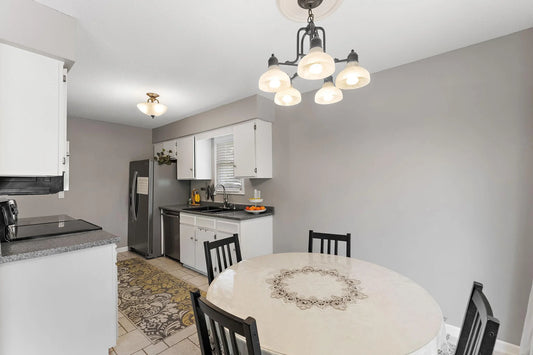 10340 Wyoming Avenue, Bloomington, MN 55438
