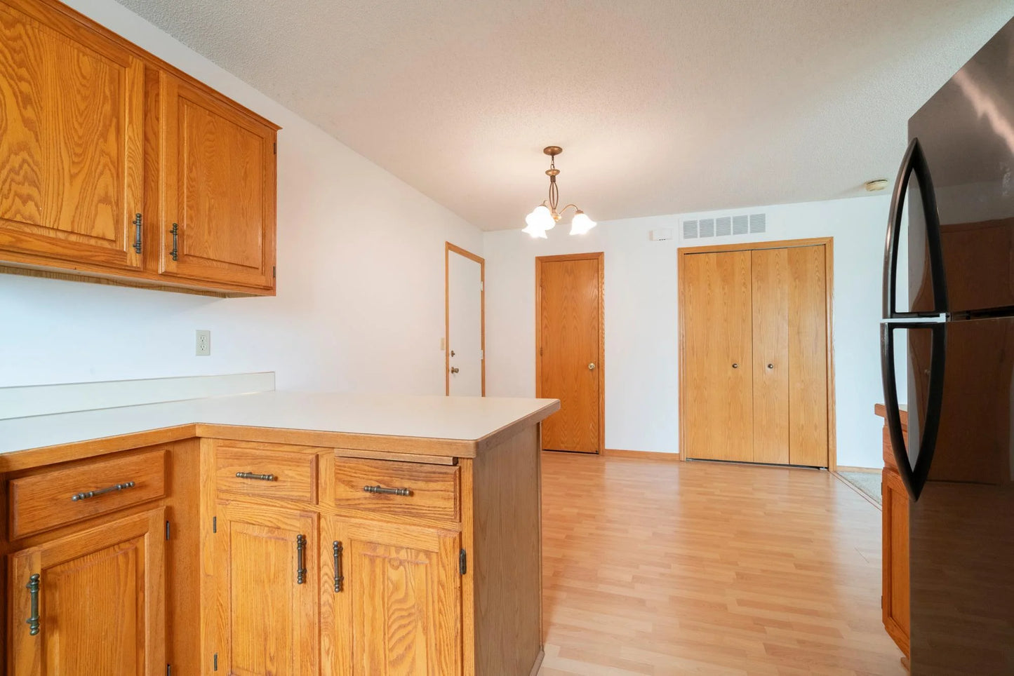 5425 Orleans Lane, Plymouth, MN 55442