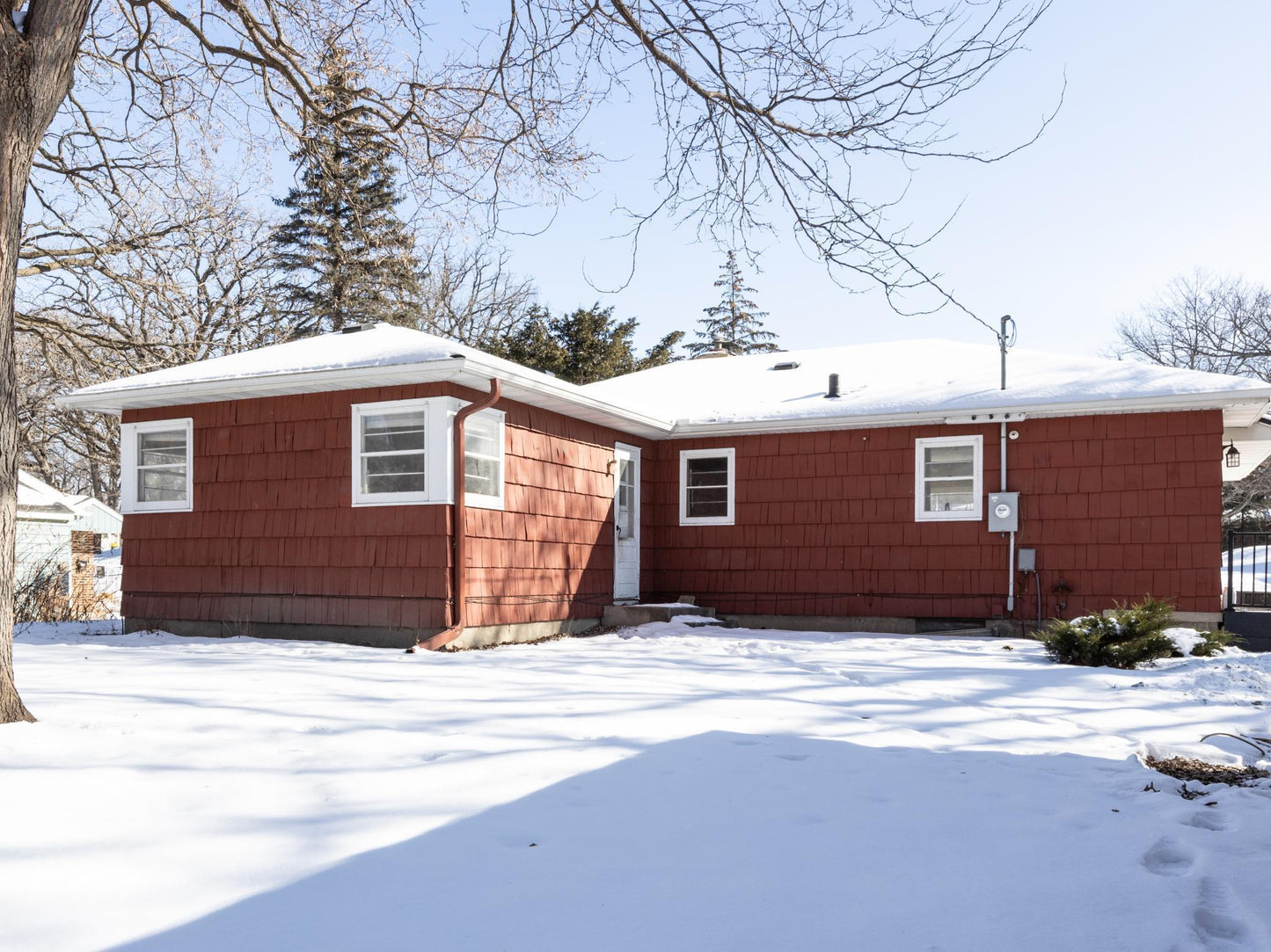 3331 Lee Avenue, Golden Valley, MN 55422