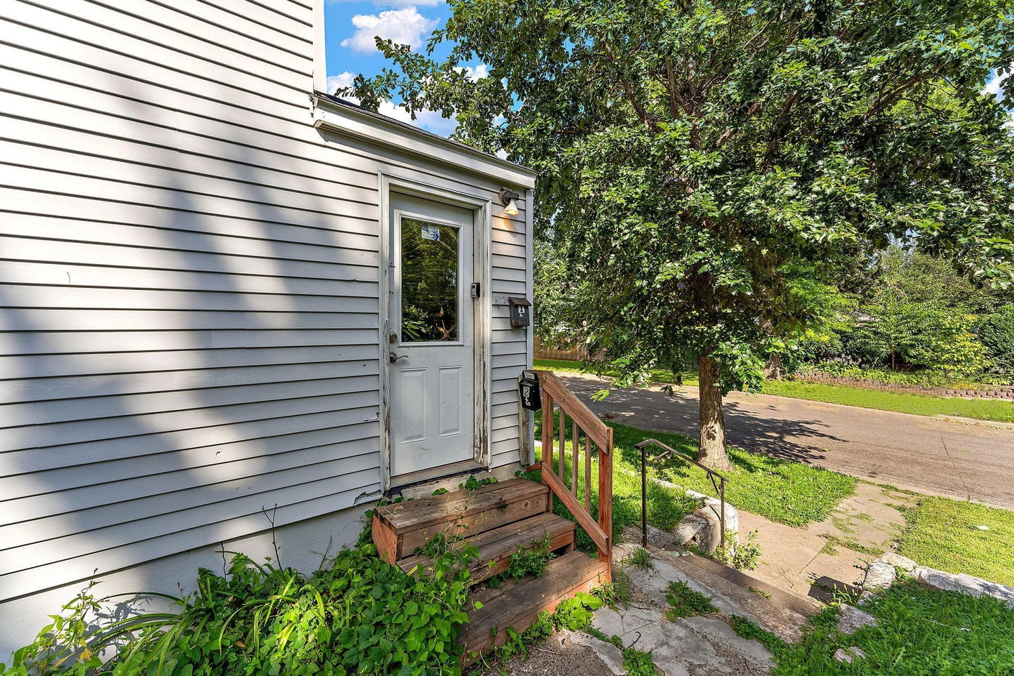 538 Charles Avenue, Saint Paul, MN 55103