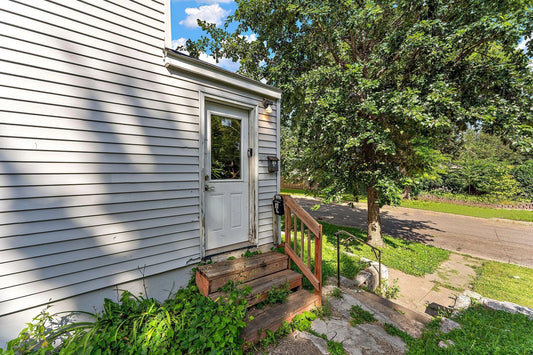 538 Charles Avenue, Saint Paul, MN 55103