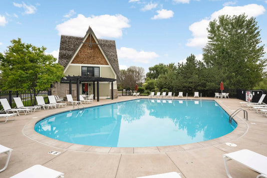 4342 Victor Path, Hugo, MN 55038