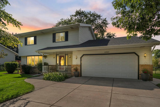 4363 Bramblewood Avenue, Vadnais Heights, MN 55127